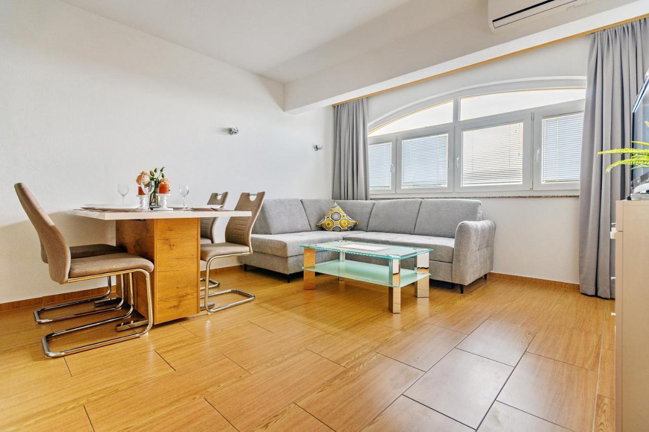 Apartmán Comfort In Peaceful Area - With Garden Zadar
